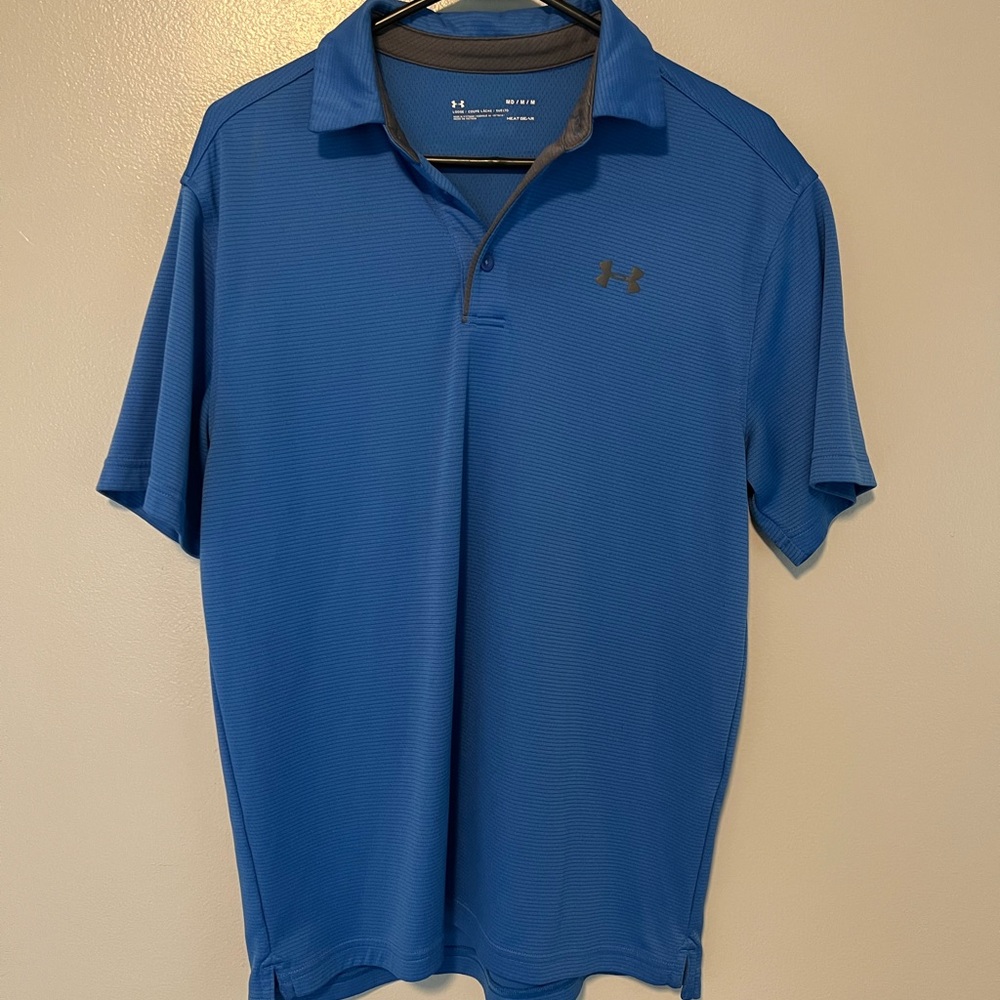 Under Armour heat gear medium golf shirt
